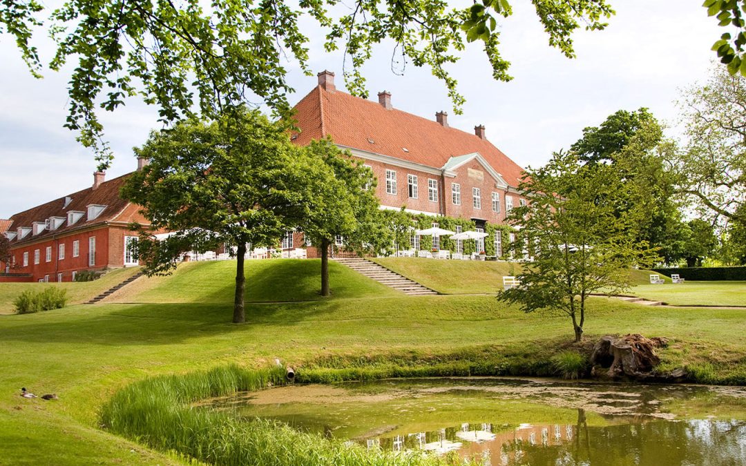 hindsgavl-sommer-have-2